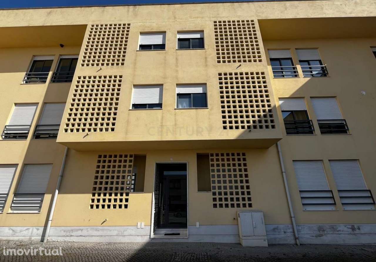 Apartamento T1 com uma área total de 68 metros quadrados - Grande imagem: 2/7