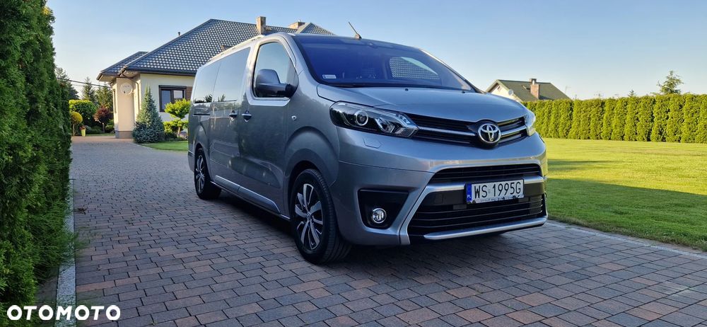 Toyota Proace Verso 2022 photo 2