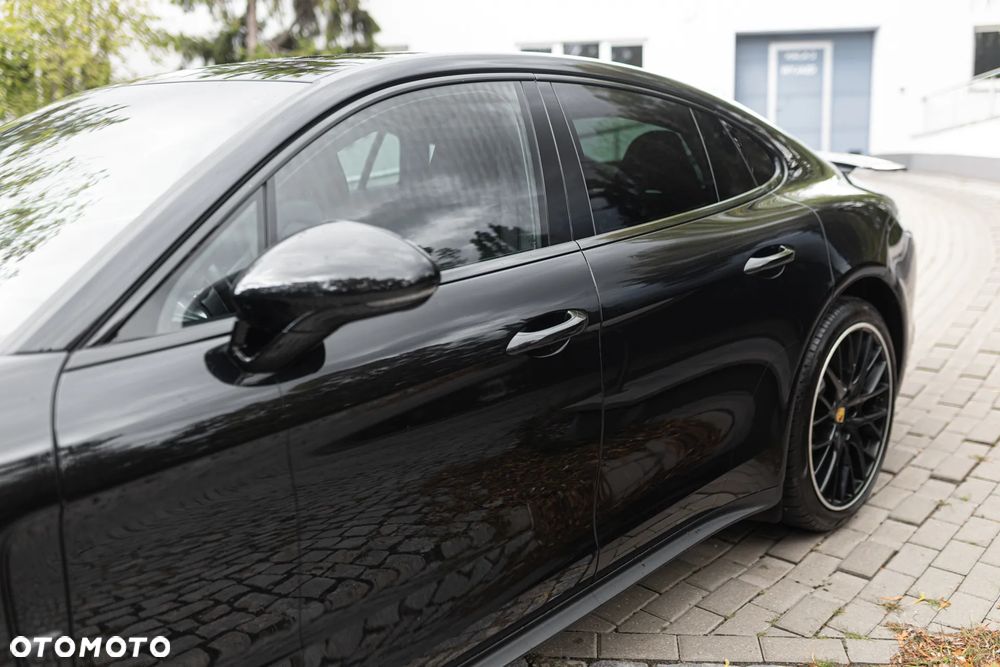 Porsche Panamera Turbo - 5