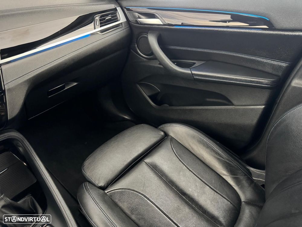 BMW X1 25 e xDrive Pack M - 23