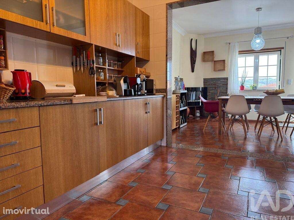 Moradia em banda T3 em Lourinhã e Atalaia de 214 m2 - Grande imagem: 5/39