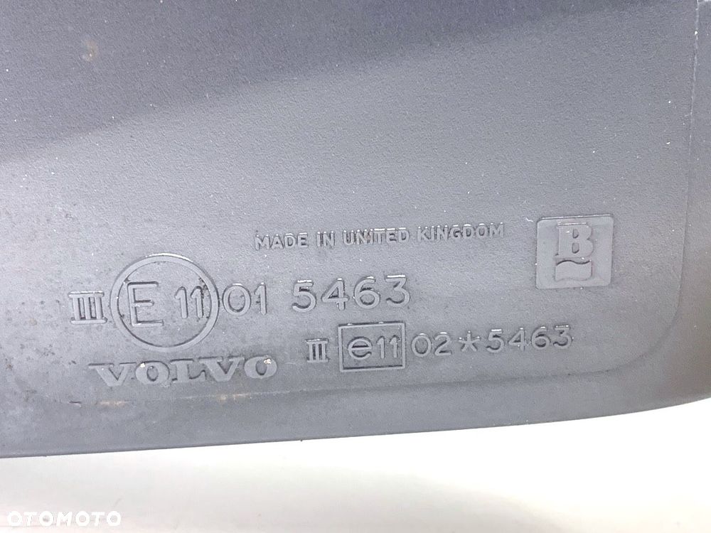 LUSTERKO PRAWY  VOLVO V70 I (875, 876) 1995 - 2000 2.4 121 kW [165 KM] benzyna 2000 - 2003 - 7