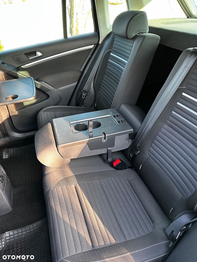 Volkswagen Tiguan 2.0 TDI DPF 4Motion BlueMotion Technology DSG Cup Sport & Style - 12