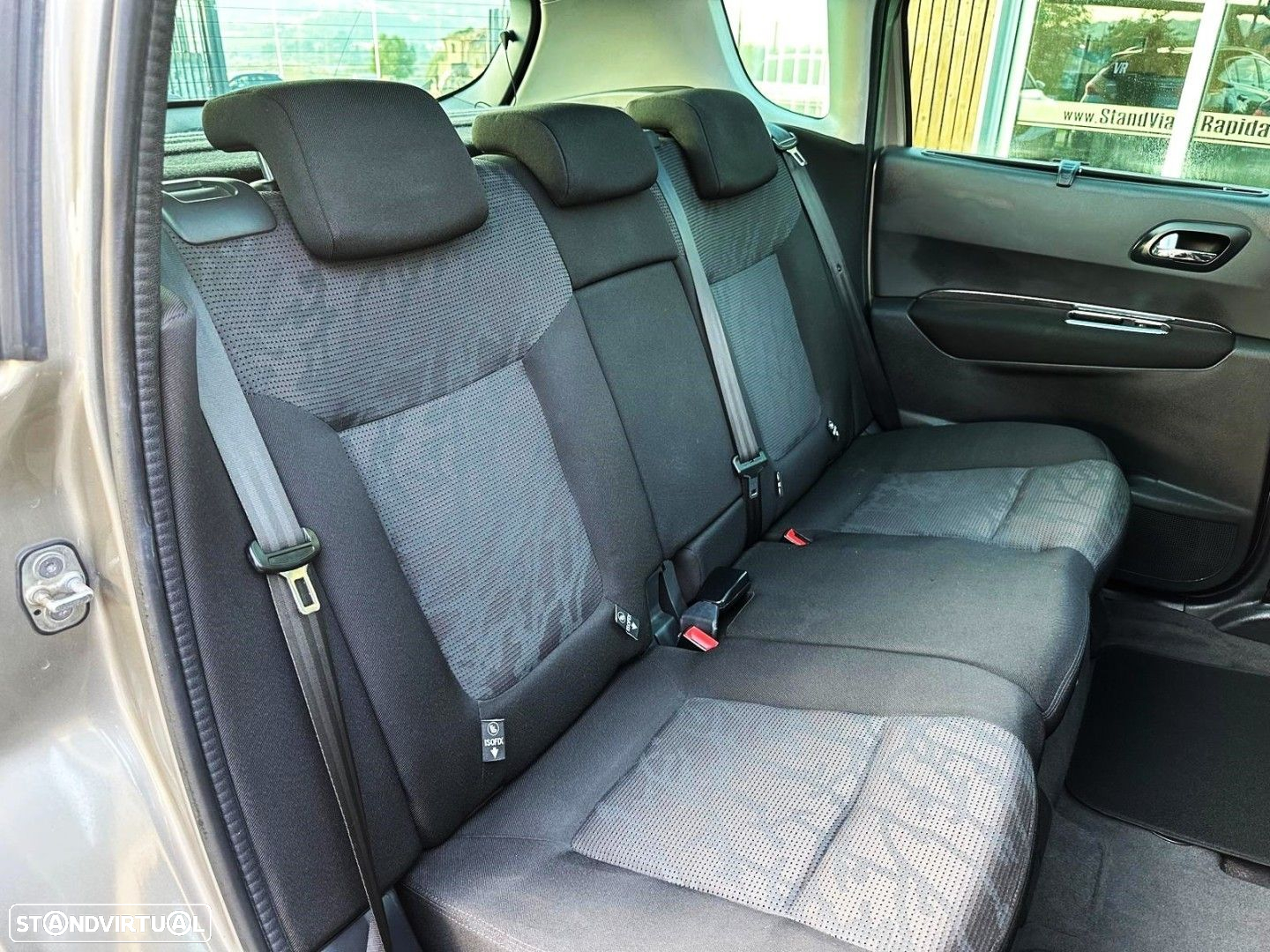 Peugeot 3008 1.6 HDi Sport JLL18 - 38