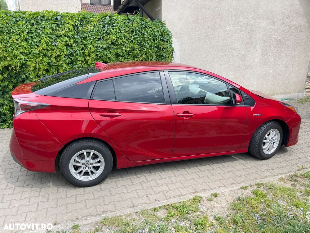 Toyota Prius Hybrid Comfort - 9