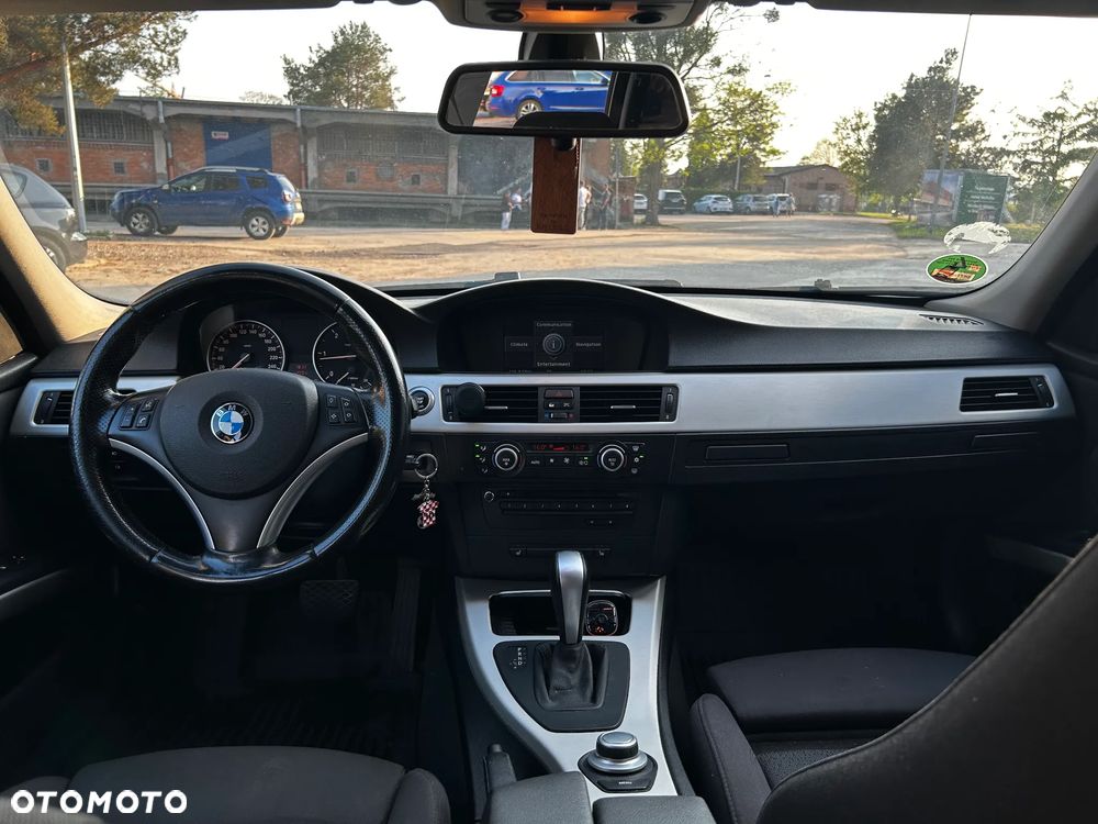 BMW Seria 3 - 10