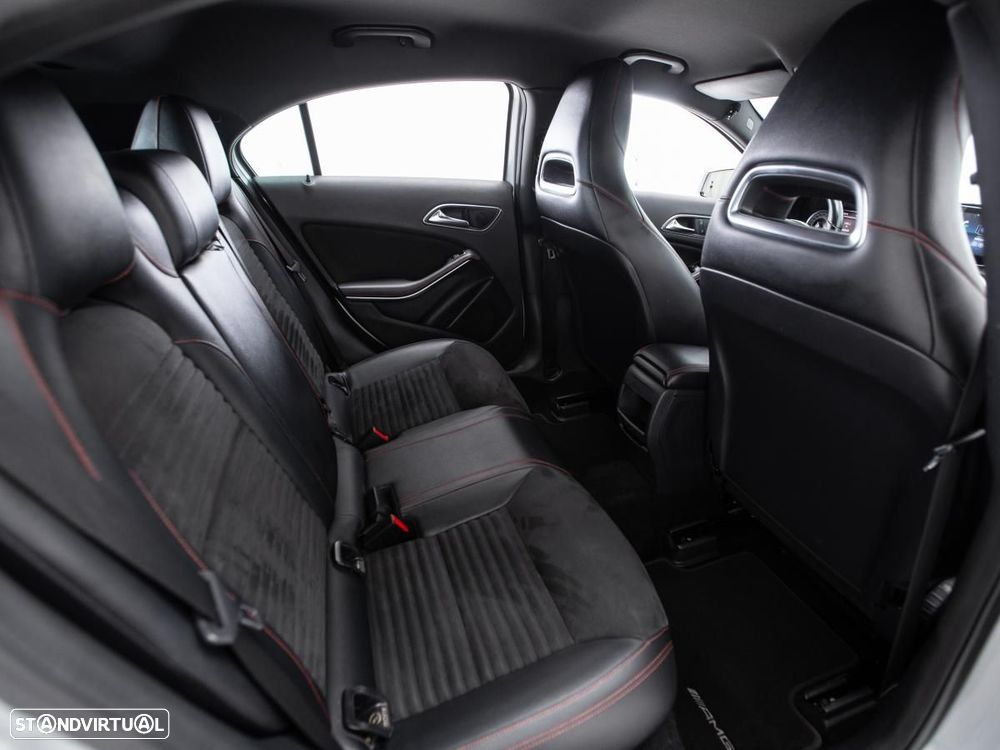 Mercedes-Benz A 220 - 11