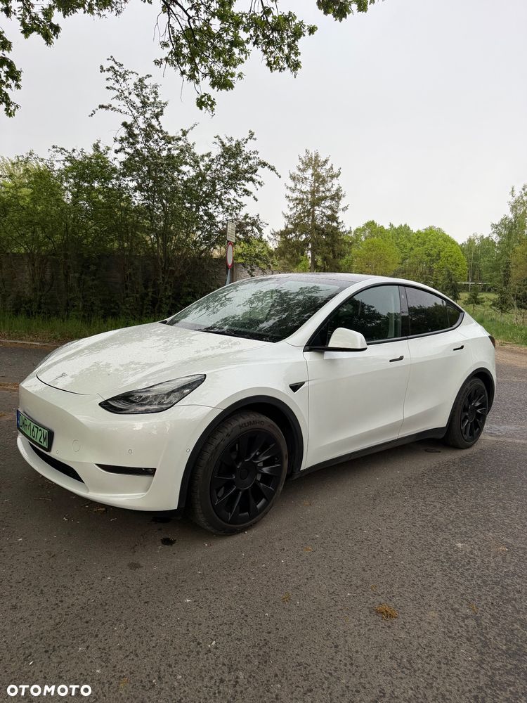 Tesla Model Y Long Range Dual Motor AWD - 7