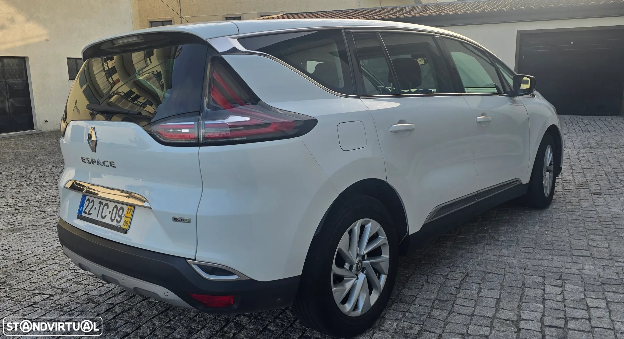 Renault Espace 1.6 dCi Zen - 4