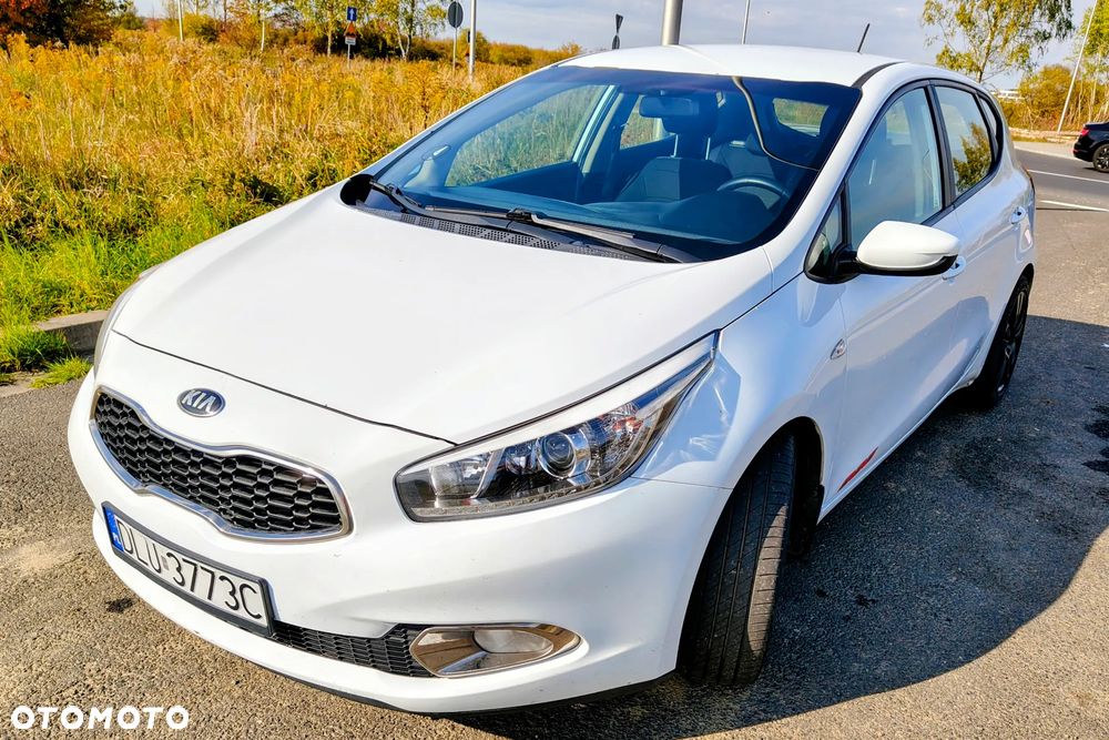 Kia Ceed 1.6 CRDi M - 4