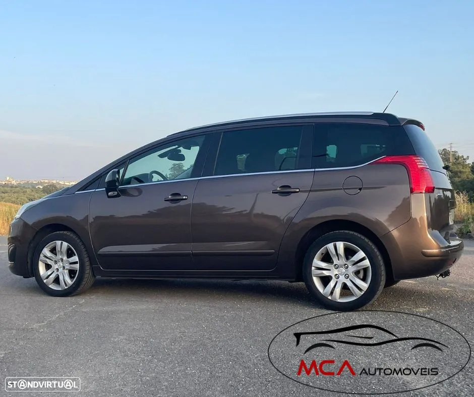 Peugeot 5008 1.6 BlueHDi Allure J17 - 13