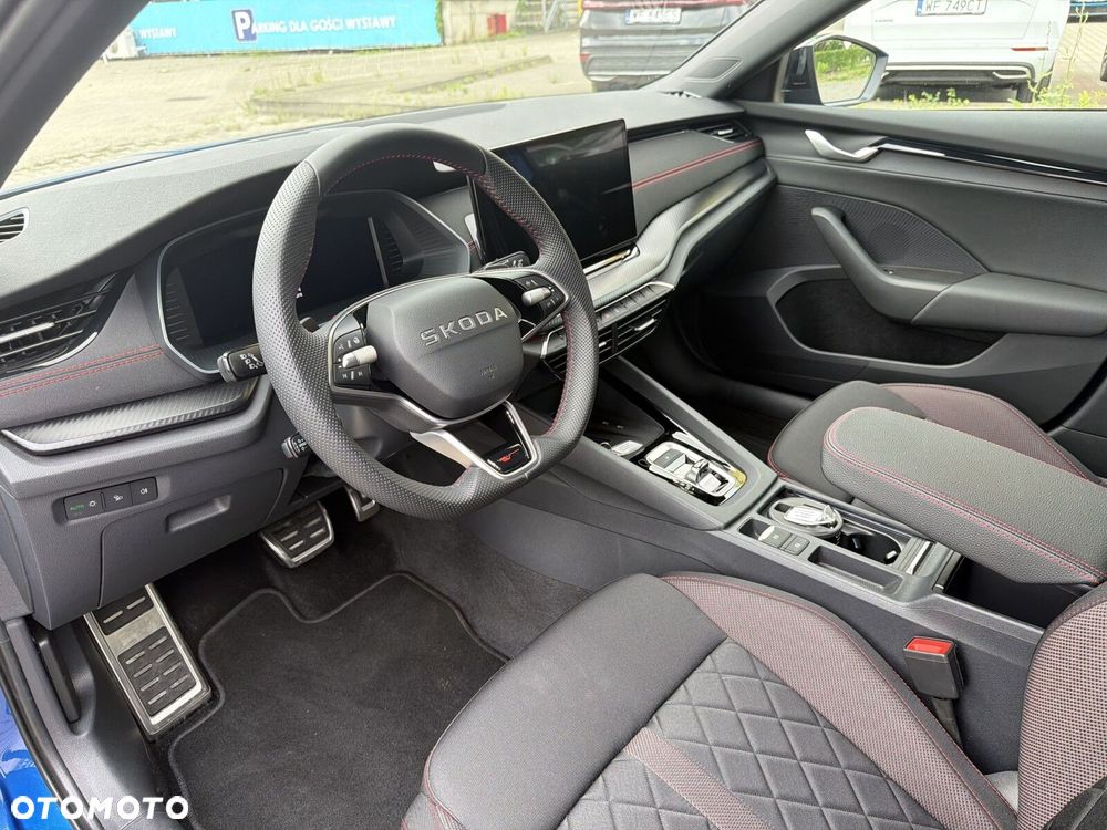 Skoda Octavia 2.0 TSI RS DSG - 10