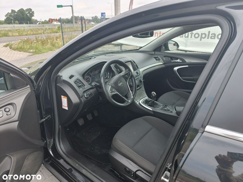 Opel Insignia - 26