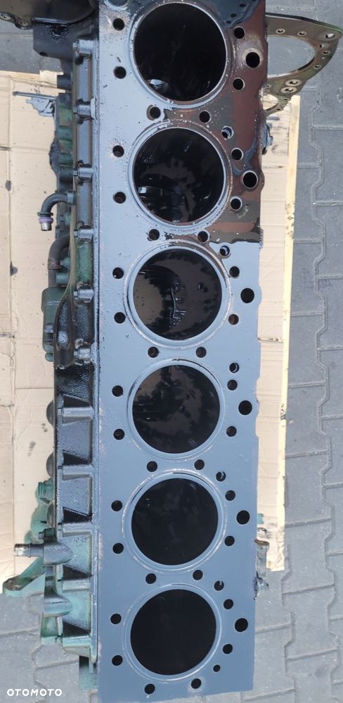 GOŁY BLOK SILNIKA VOLVO FH4 – D13K500 500KM EURO 6 COMMON RAIL - 4