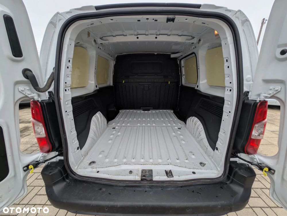 Opel Combo - 9