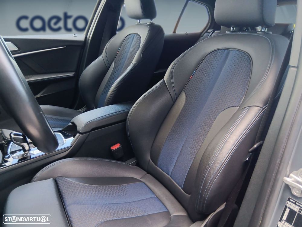 BMW 116 d Pack Desportivo M Auto - 11