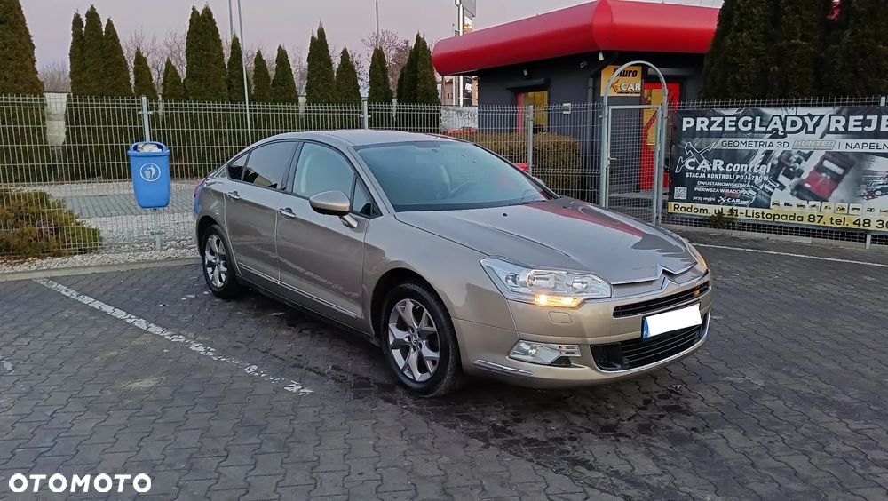 Citroën C5 HDi 135 FAP Confort - 8