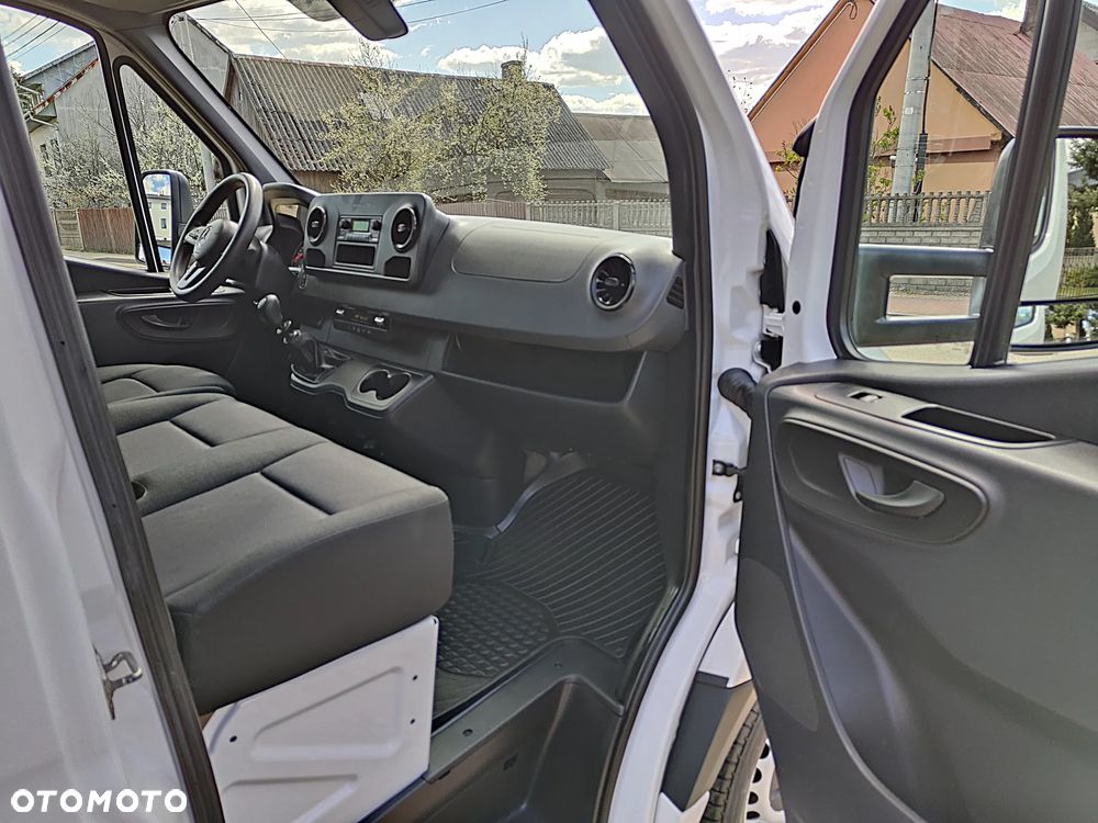 Mercedes-Benz Sprinter 319 CDI 190KM** Skrzynka-Plandeka** PAKA 8-EuroPalet dł.425m** POLSKI SALON** DMC do 3.5T kat.B* - 25