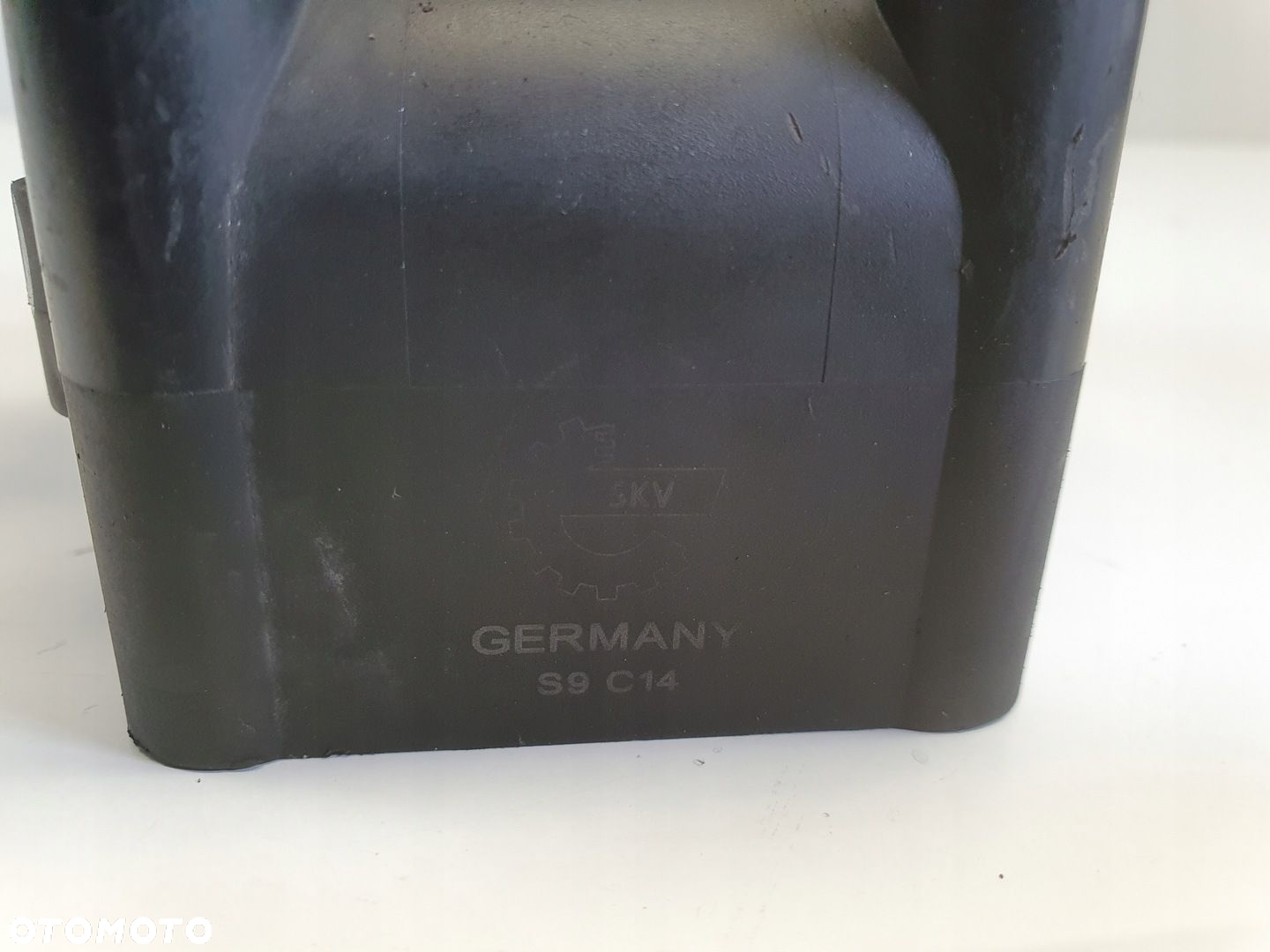 Audi A3 8L 1.6 8V CEWKA ZAPŁONOWA zamiennik SKV S9C14 - 2