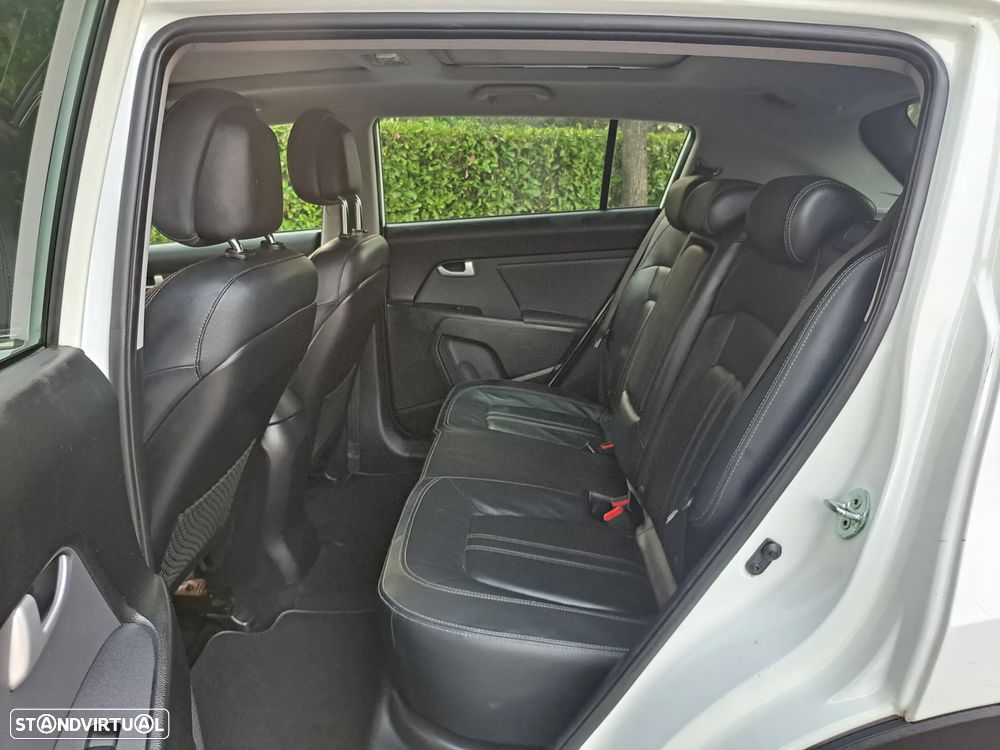 Kia Sportage 1.7 CRDI 2WD Vision - 34