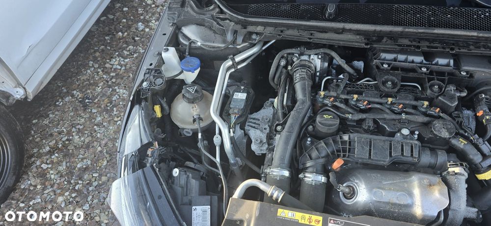 Peugeot 308 BlueHDi 130 EAT6 Stop & Start Allure - 13