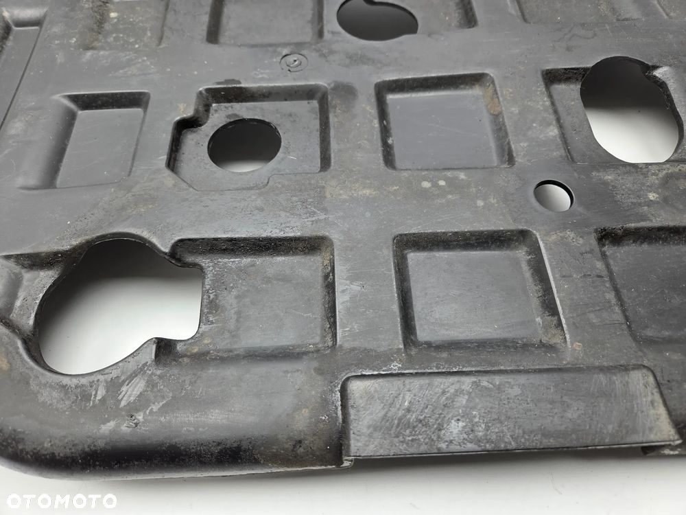 OSLONA SPODU PLYTA  TGB BLADE 425 - 4