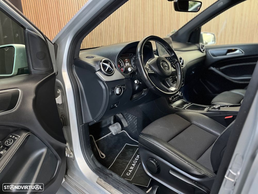 Mercedes-Benz B 180 d Urban Aut. - 8