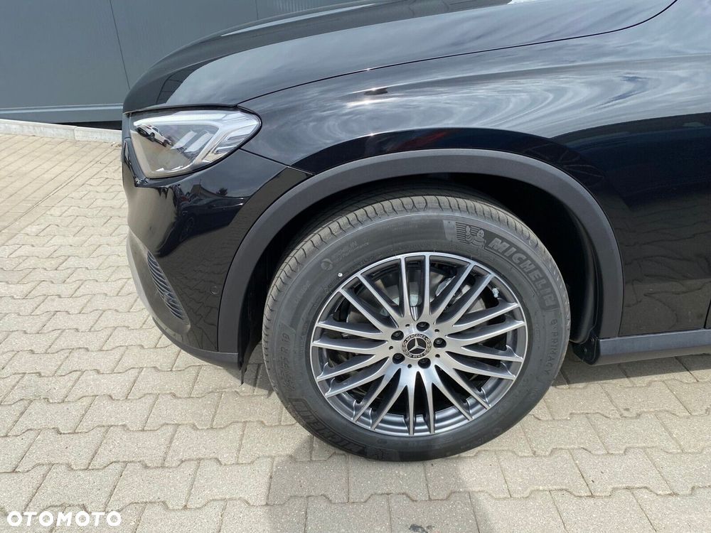 Mercedes-Benz GLC - 7