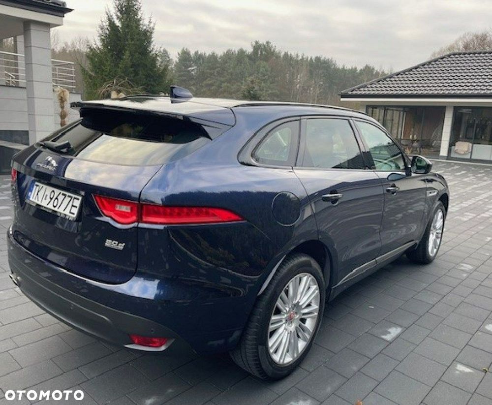 Jaguar F-Pace - 21