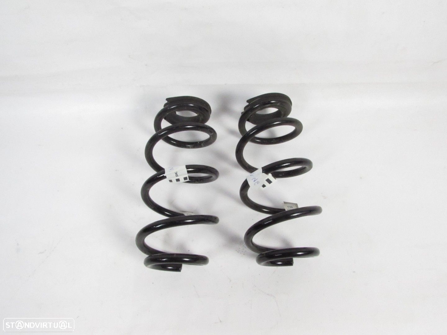 Conjunto Molas Suspensão Trás Seminovo/ Original MINI MINI (F56) 33538836780 - 1