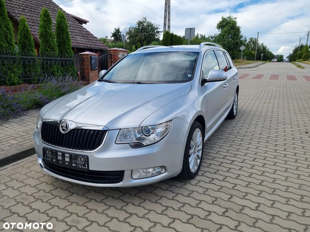 Skoda Superb 2.0 TDI Elegance - 10
