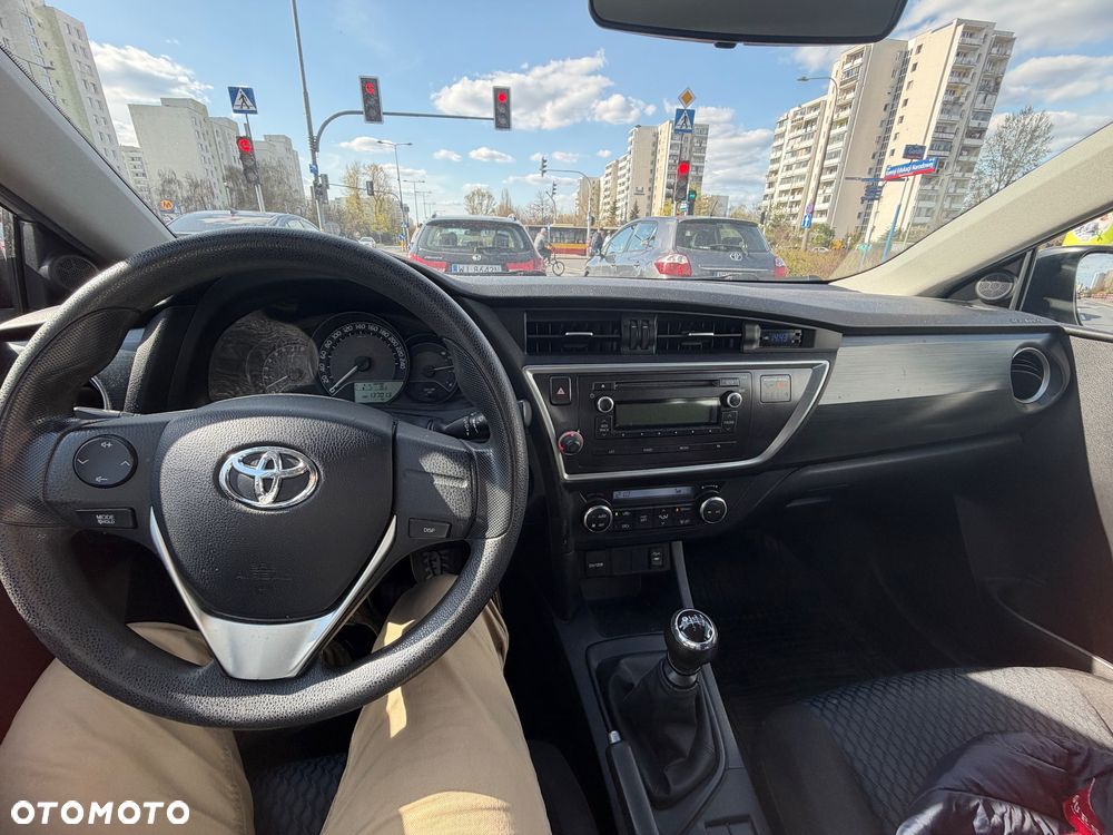 Toyota Auris 1.33 VVT-i Active - 7