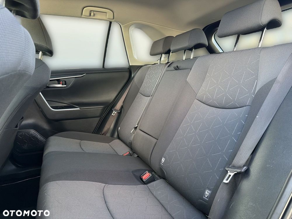 Toyota RAV4 - 13