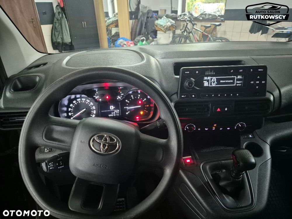 Toyota Proace City - 19