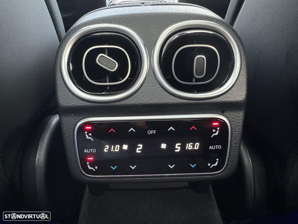 Mercedes-Benz C 63 AMG S E Performance 4Matic - 24