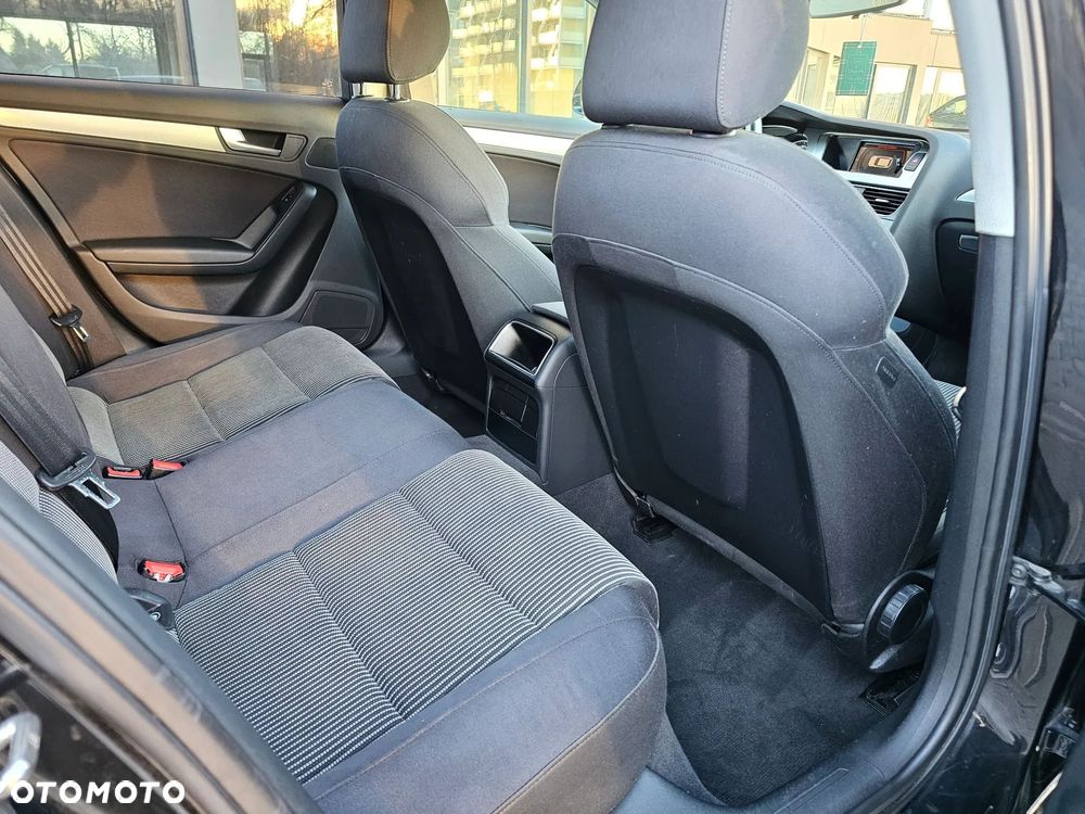 Audi A4 Avant 2.0 TDI - 30