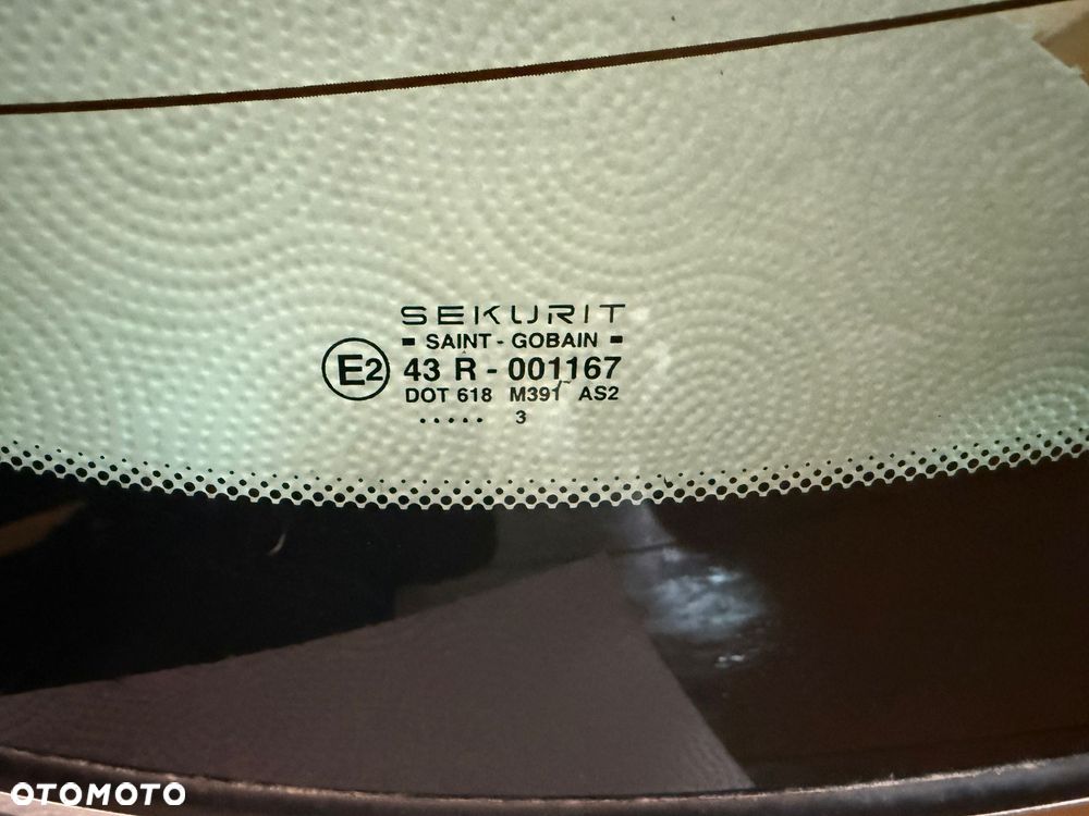 Szyba tylna Jaguar XJ8 zielona grzana antena 2003r sedan - 5