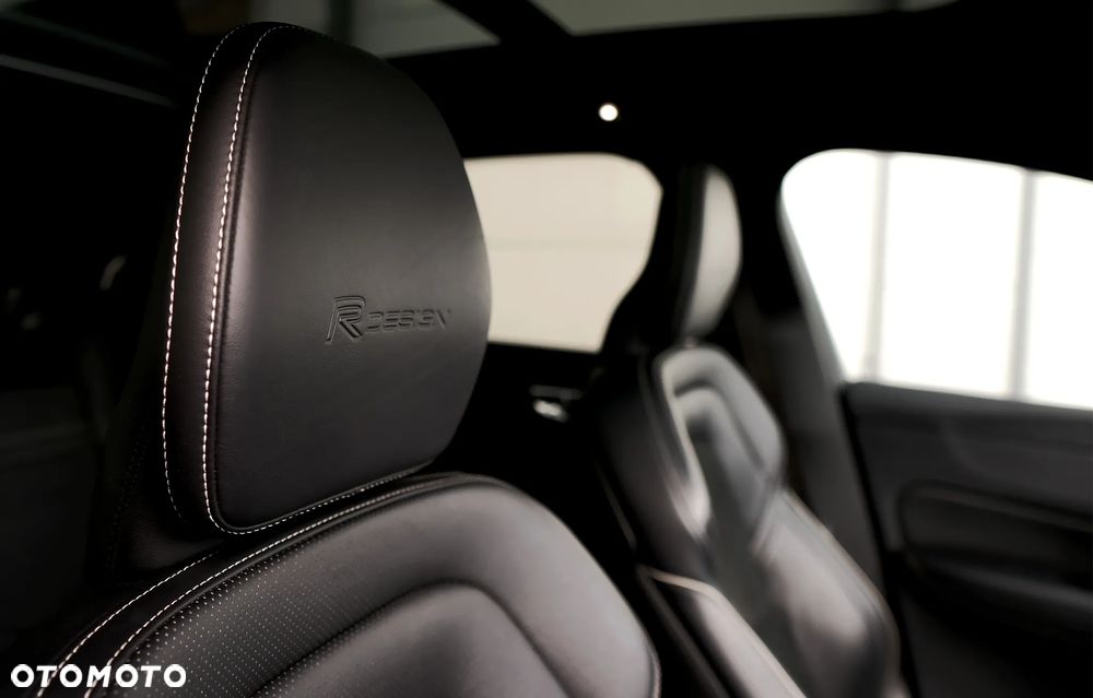 Volvo XC 60 T6 AWD Geartronic RDesign - 21