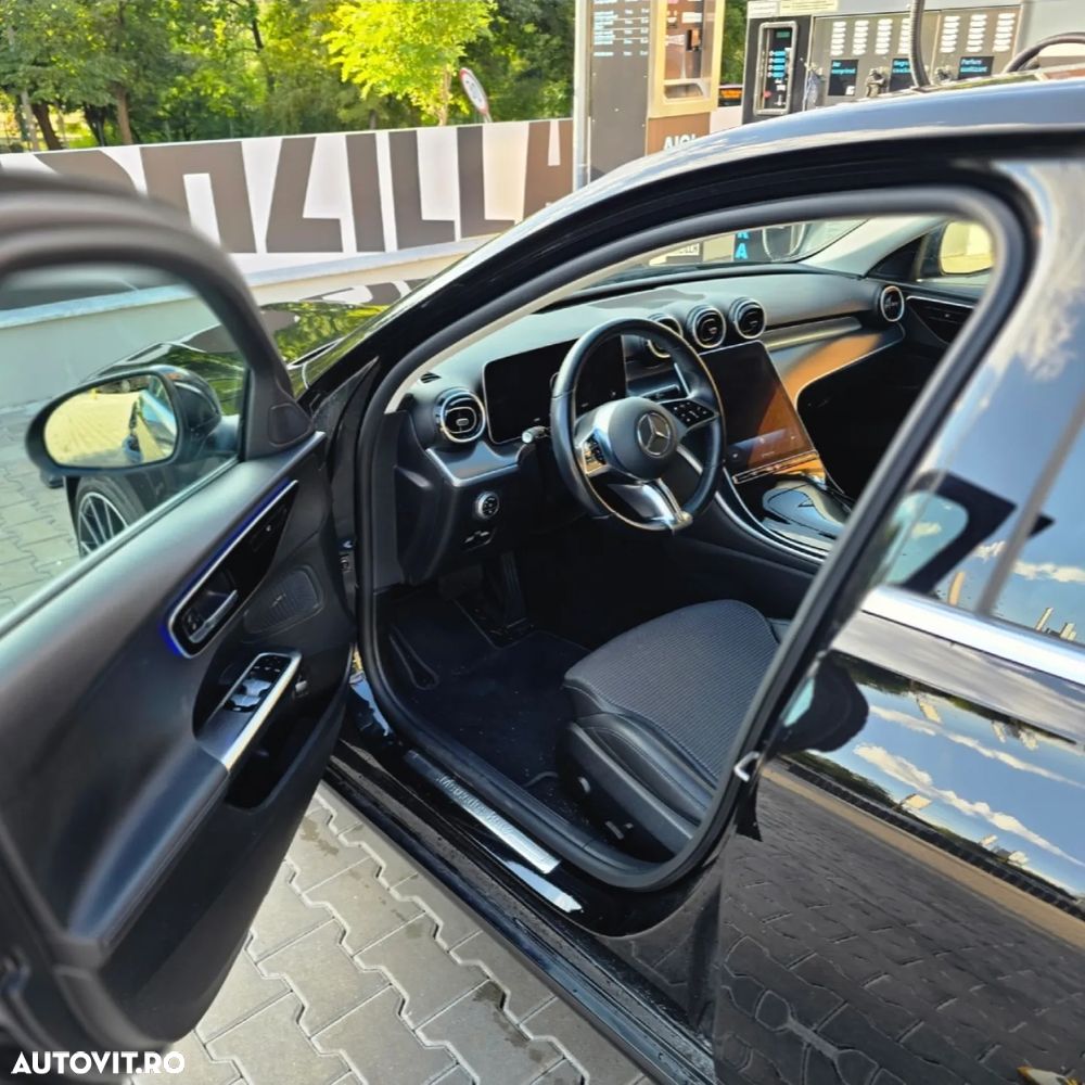 Mercedes-Benz C - 7