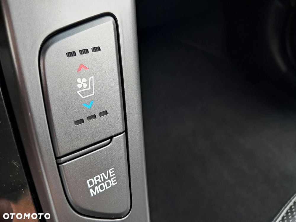 Hyundai i40 Kombi 2.0 Premium - 39