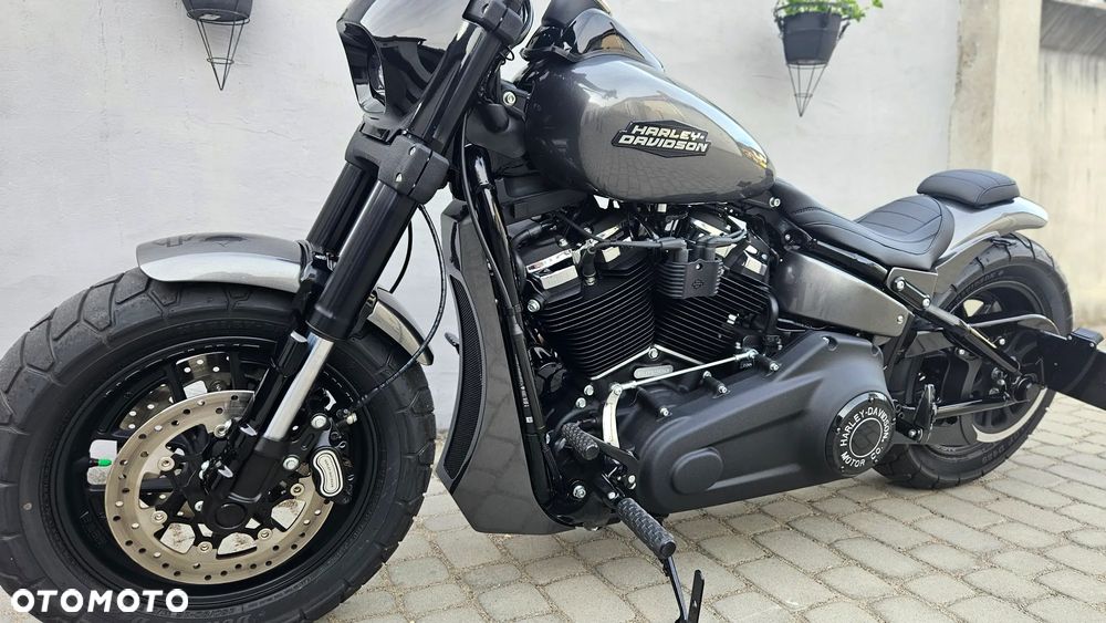 Harley-Davidson Softail Fat Bob - 14