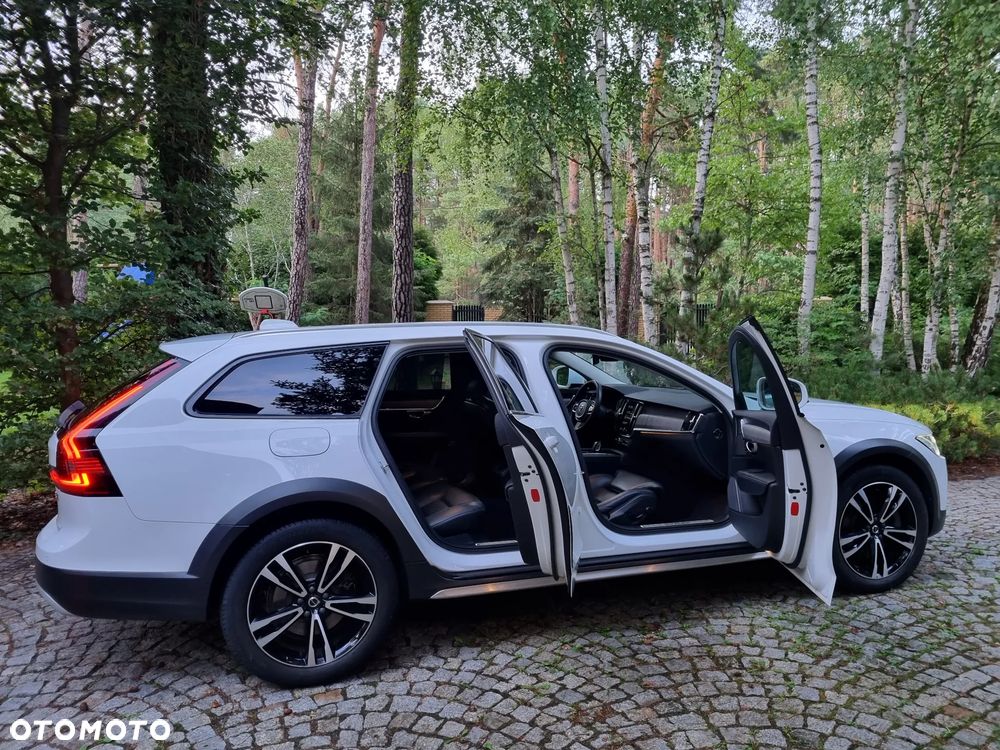 Volvo V90 Cross Country B5 D AWD Pro - 5