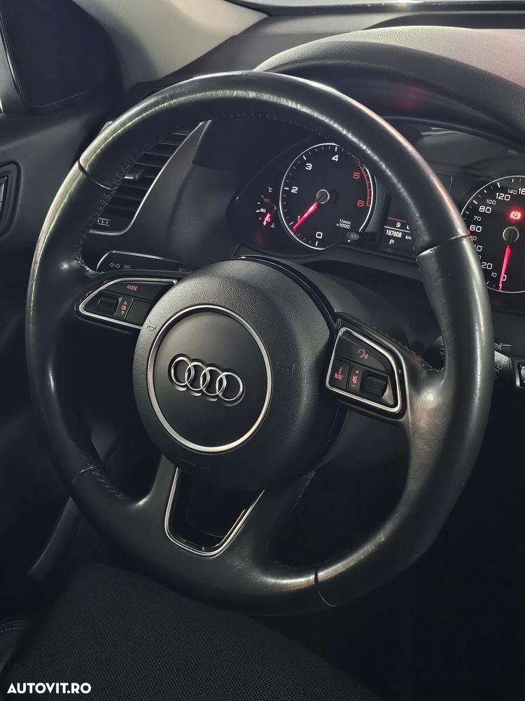 Audi Q5 2.0 TDI Quattro S tronic - 28