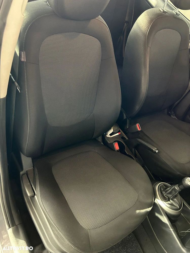 Hyundai i20 1.25 M/T ISG Comfort - 23