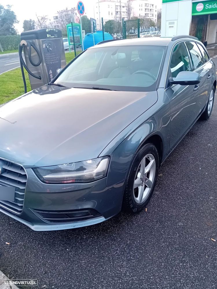 Audi A4 Avant 2.0 TDI Exclusive - 3