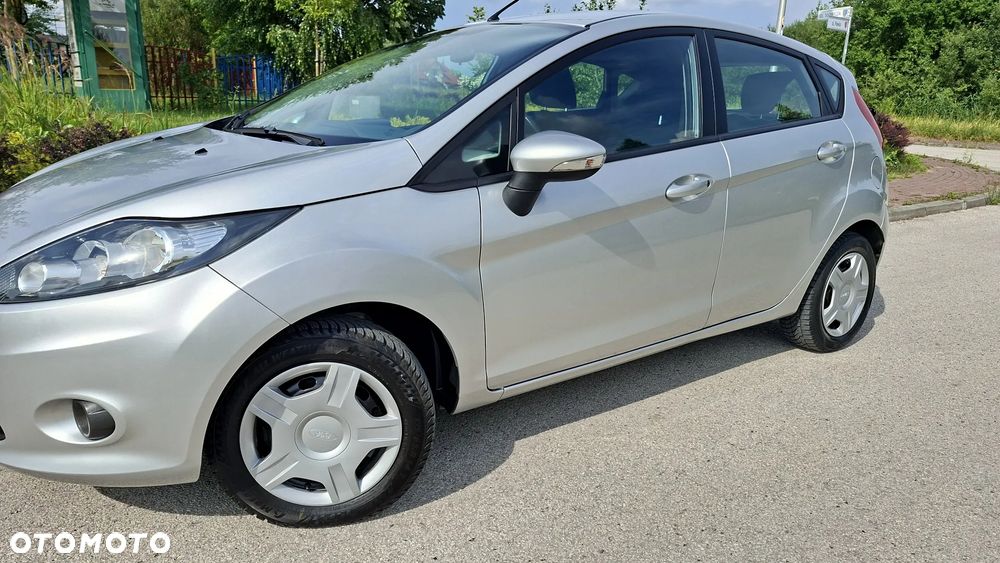 Ford Fiesta 1.25 Champions Edition - 3