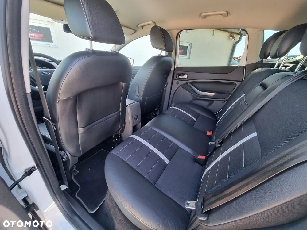 Ford Kuga 2.0 TDCi 4x4 Trend - 10