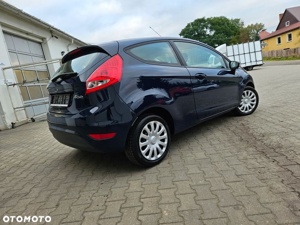 Ford Fiesta 1.25 Champions Edition - 5