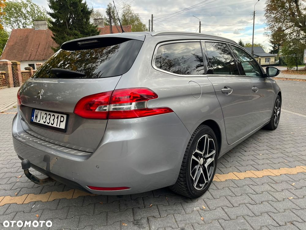 Peugeot 308 2015 photo 3