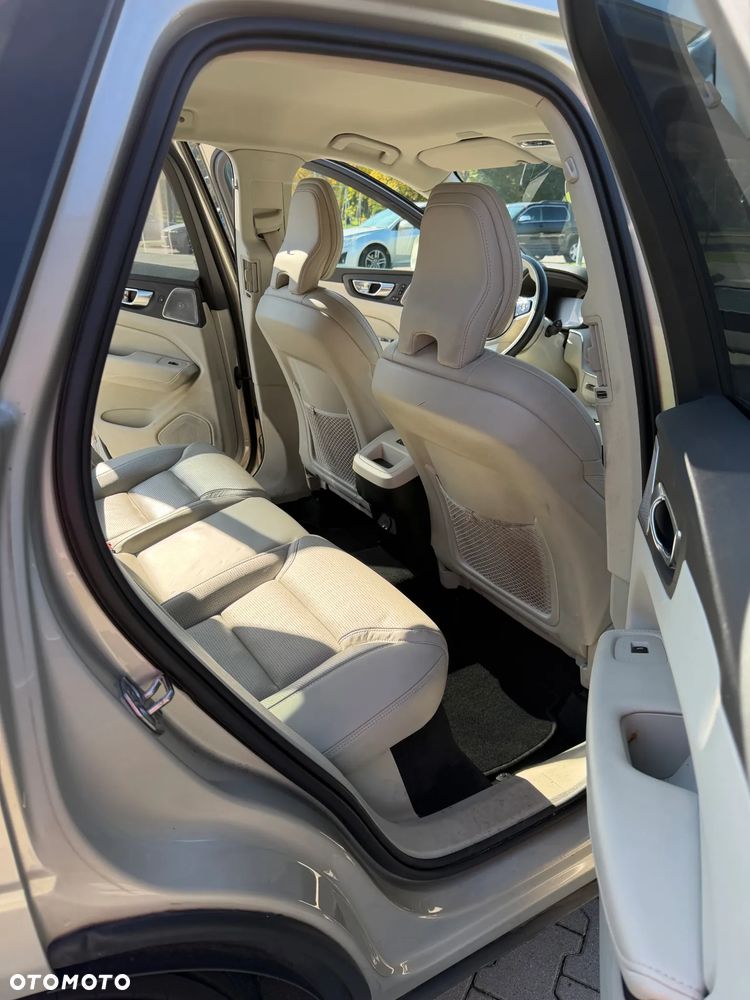 Volvo XC 60 B5 D AWD Inscription - 15
